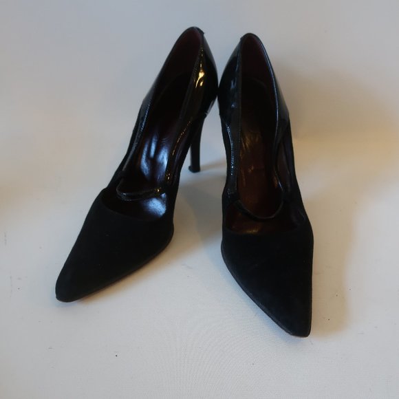 WOMENS TOD'S BLACK POINTY SUEDE PATENT LEATHER HEELS PUMPS 39 US/9 * - Picture 1 of 10